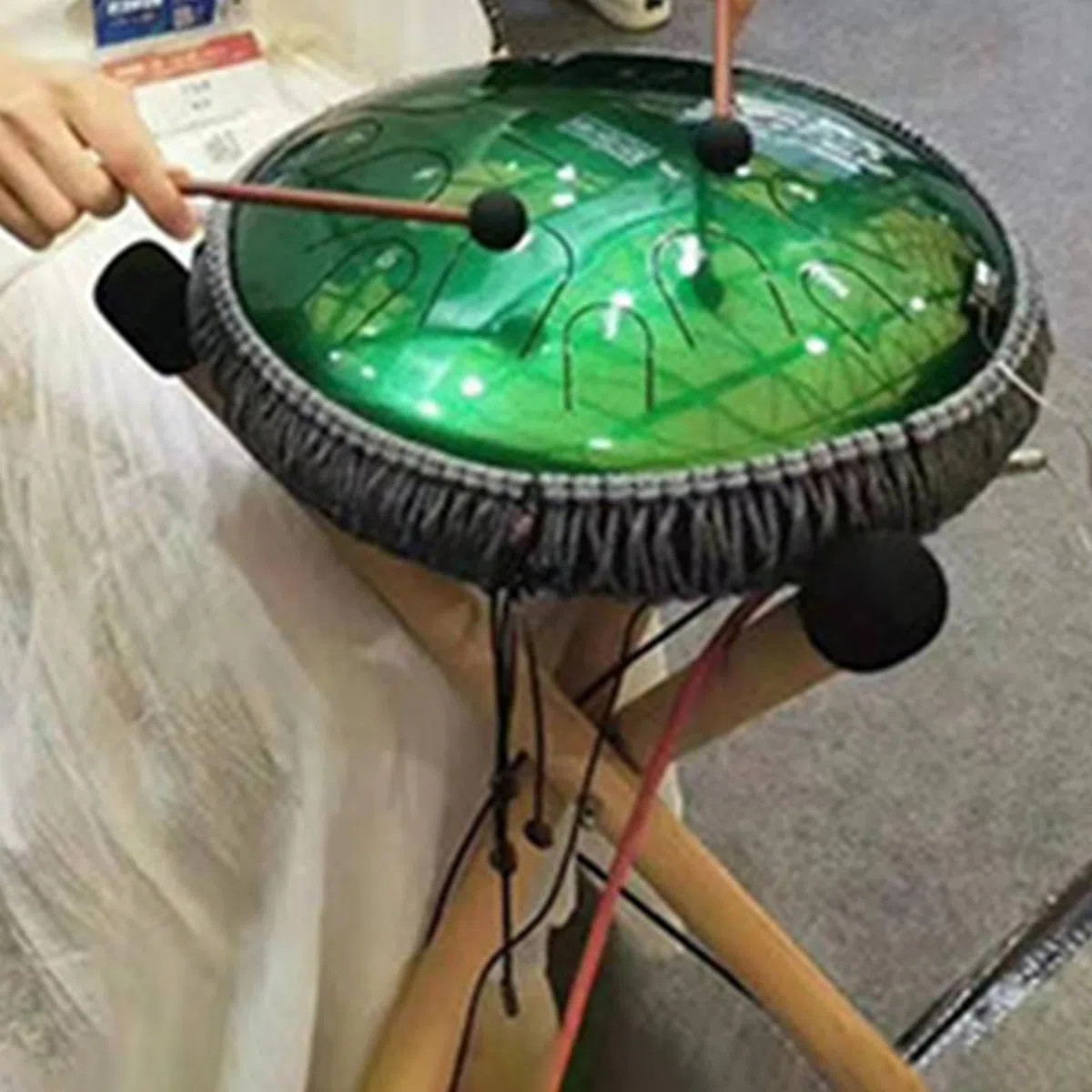 Handpan Trommelständer, Stahlzungen-Trommelhalterung, Massives Buchenholz Halter Handpfanne Stativ Ständer Percussion Instrument Halter Zunge Trommel Faltbarer Ständer Zunge