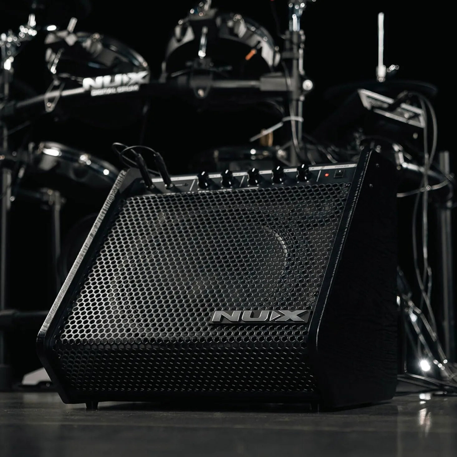 NPA-100 Schlagzeug-Verstärker E-Drum Monitor mit keepdrum Splitter-Kabel