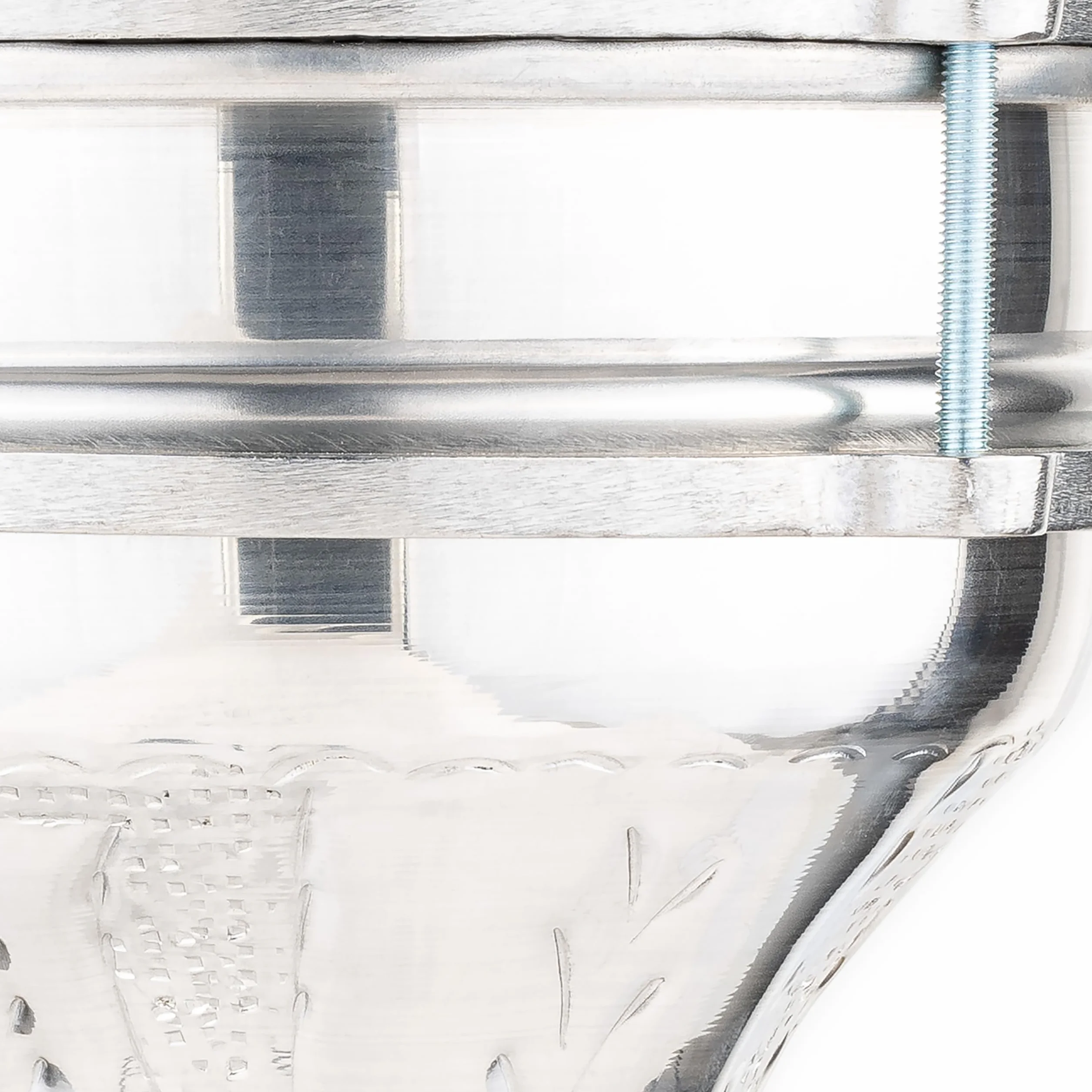 Meinl Percussion Aluminium Series Darbuka - Mittelgroße Handtrommel - Mit Kunststofffell - Durchmesser 6,5 Zoll - Handgehämmert - Aluminium, Silber (HE-112)