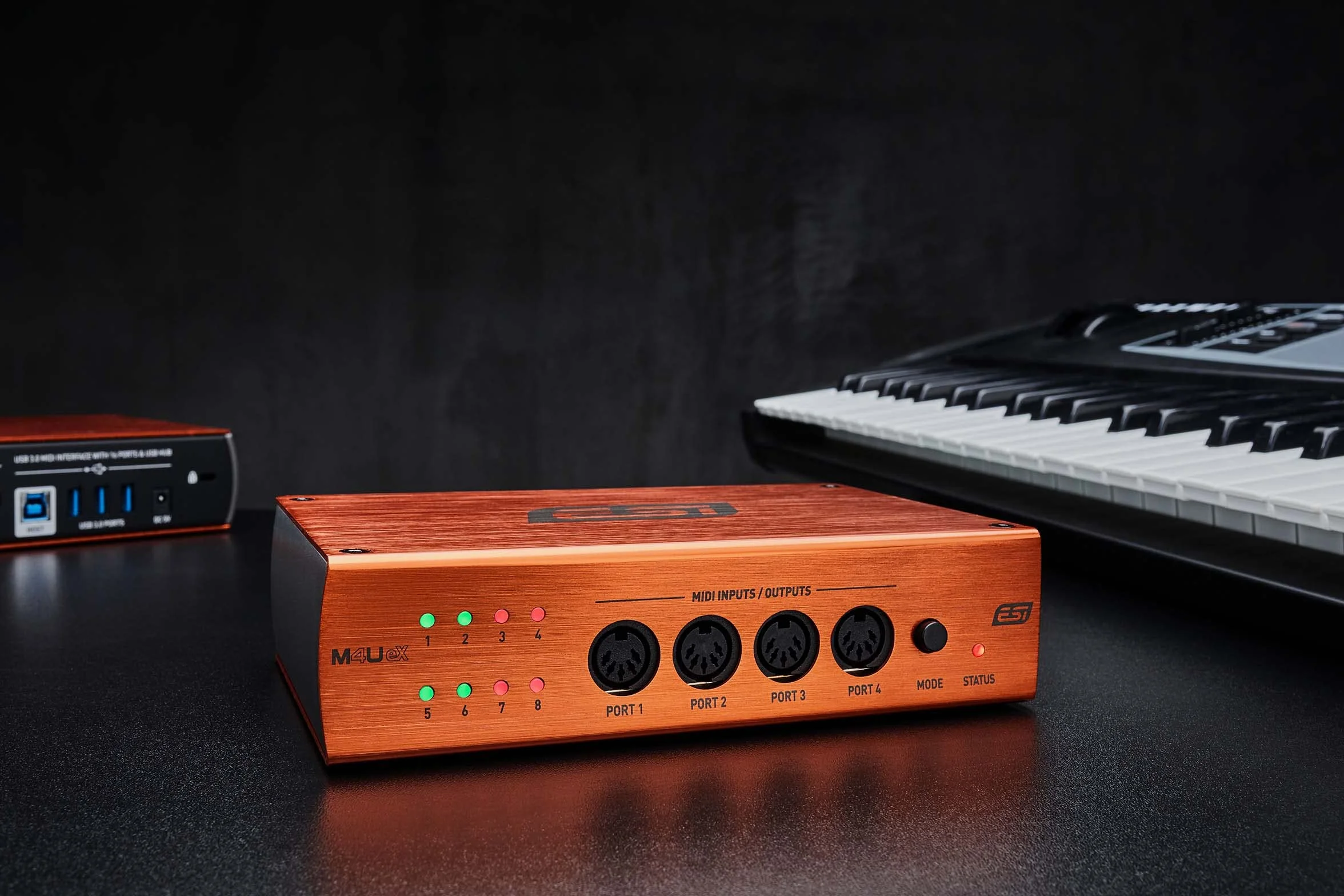 ESI M4U eX | 8-Port USB 3.0 MIDI-Interface mit USB Hub