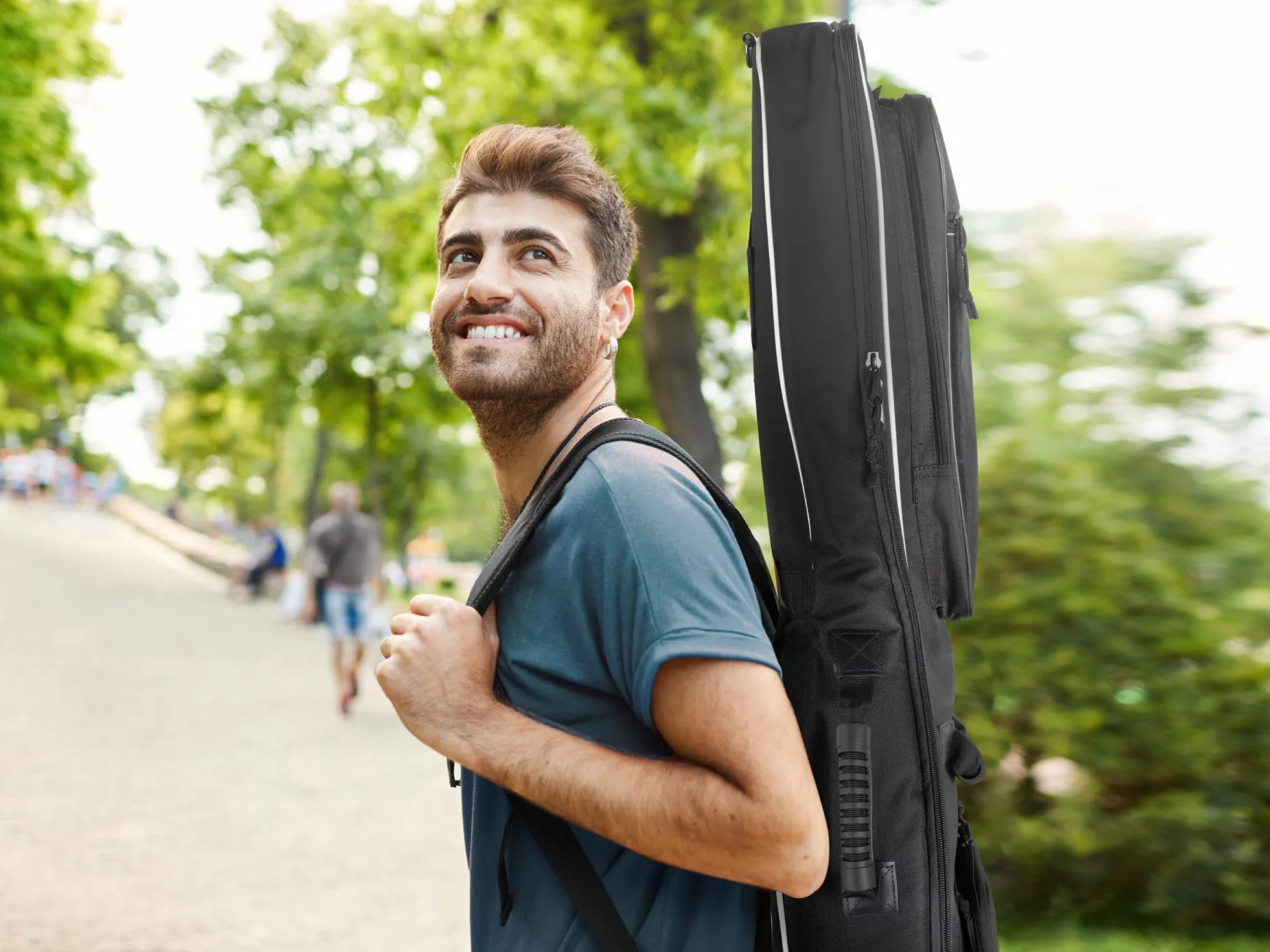ROCKTILE 4/4 Klassik-Gitarrentasche Deluxe - gepolstert mit Rucksackgarnitur Gigbag für Konzertgitarre Schwarz