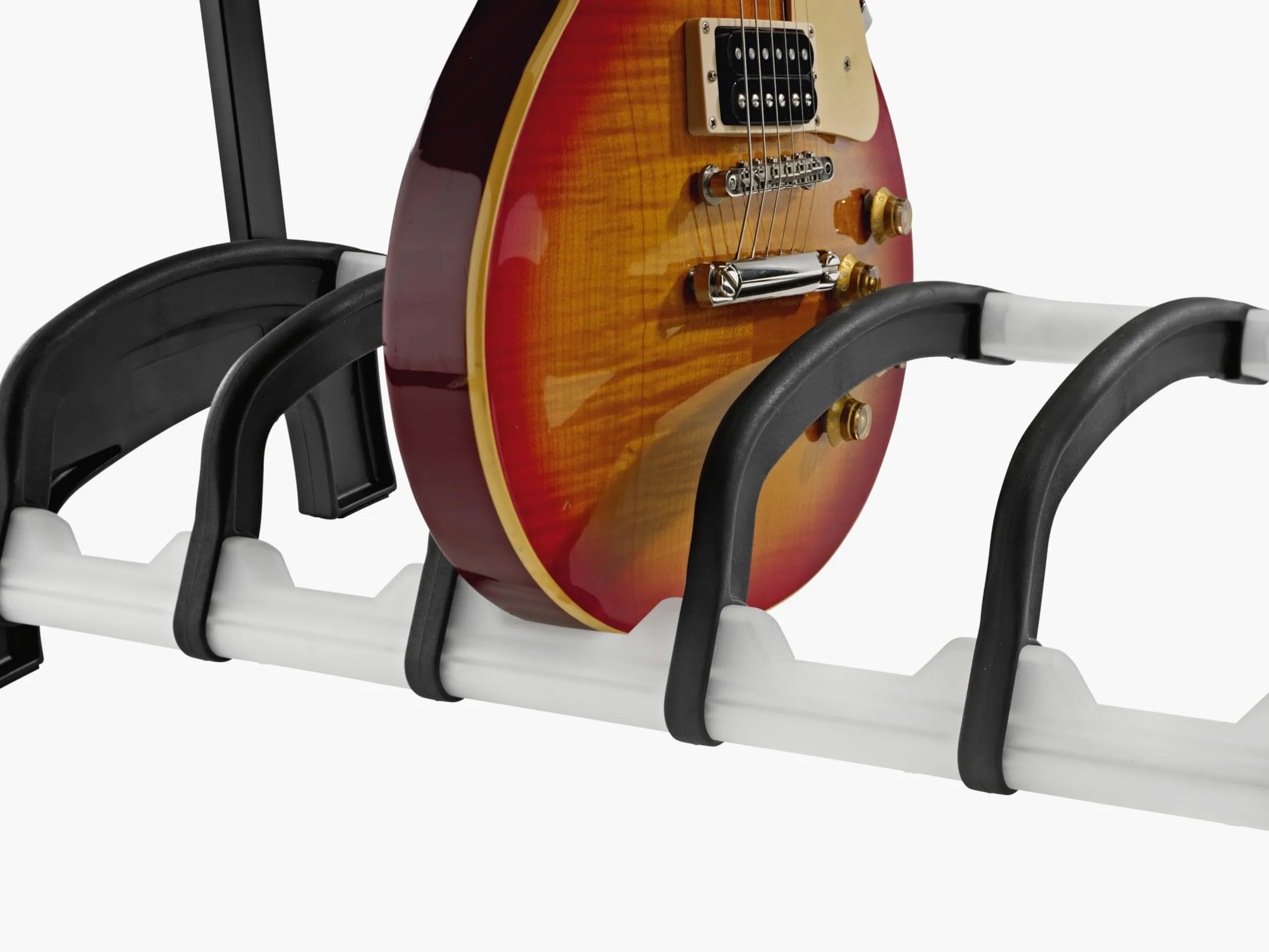 K&M 17525 5-fach E-Gitarrenständer Guardian 5 Schwarz mit transluzenten Elementen - Für Nitrolack geeignet